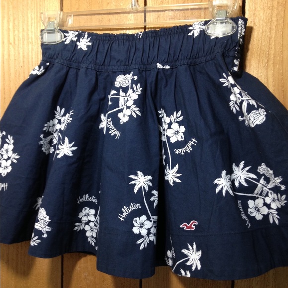 Hollister Navy White Hawaiian Flair Circle Skirt S