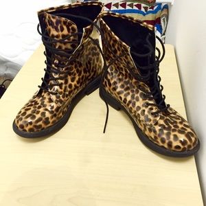 Cheetah print combat boots. Rain boot material