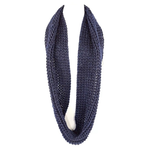 B118 Chunky Navy Blue Metallic Infinity Scarf - Picture 2 of 4