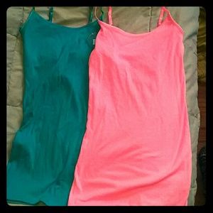 Tank top bundle!
