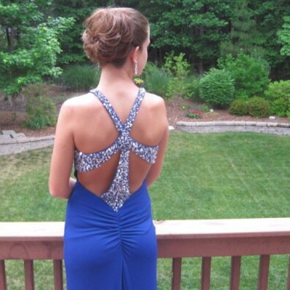 Beautiful prom/pageant dress - Picture 3 of 4
