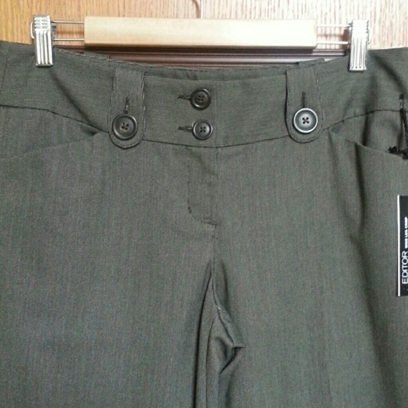 New! Express Dress Capris