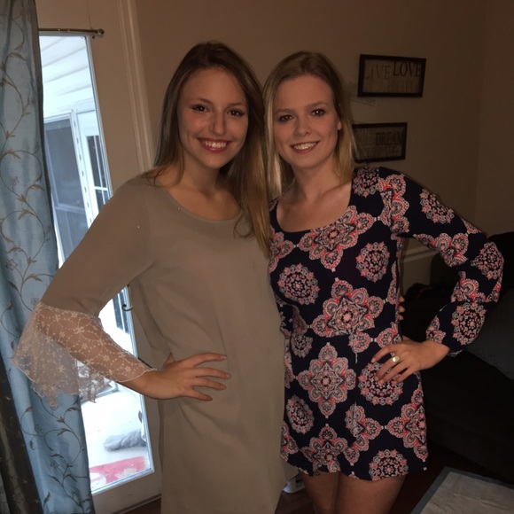 Meet your Posher, Sofia - Picture 1 of 1