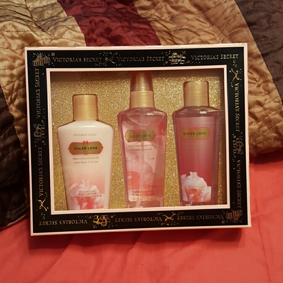 Victoria Secret gift set