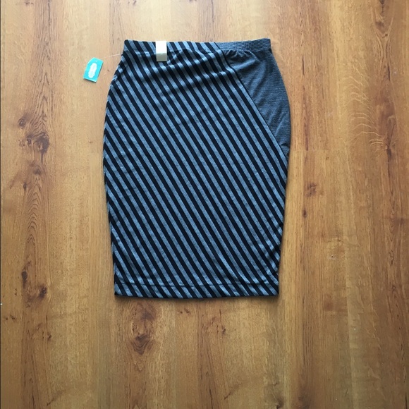 Striped skirt