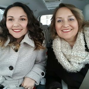 Meet your Posher, Lisa