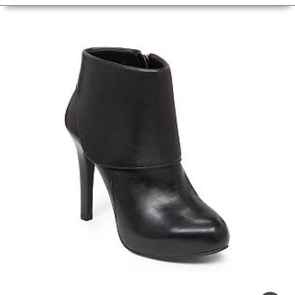 Jessica Simpson Addey Hooded Bootie
