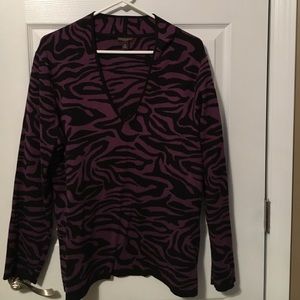 Black & purple v-neck sweater