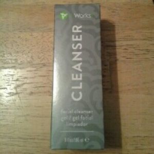 ItWorks Facial Cleanser