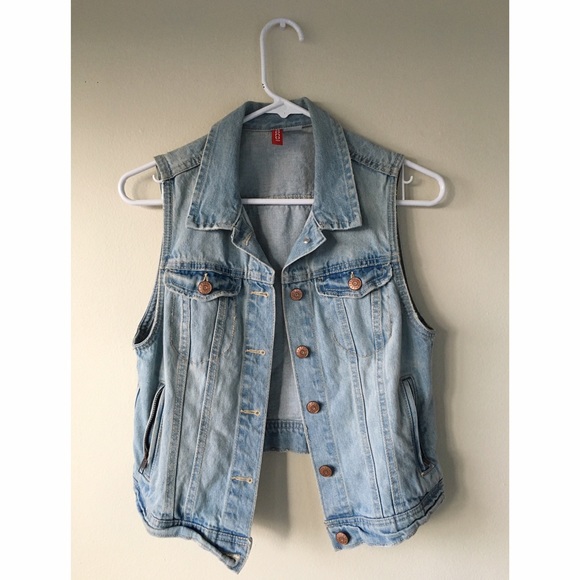Awesome crop jean vest !!!