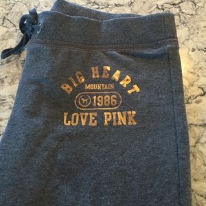 Dark gray VS Pink size medium sweatpants