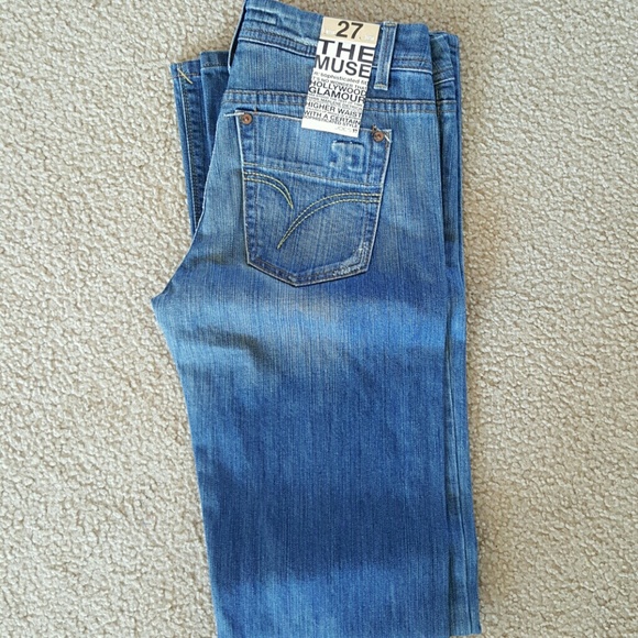 Nwt joes jeans.  Size 27.  The muse.