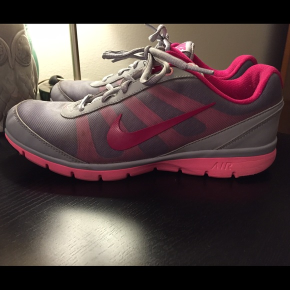 NIKE AIR shoes