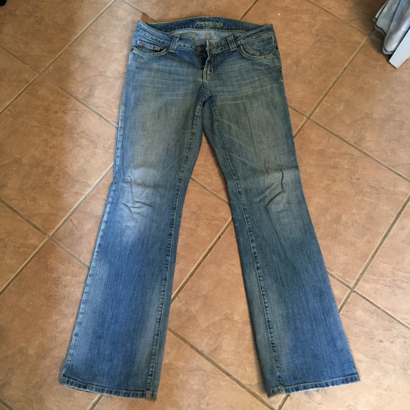 American Eagle Boyfriend jeans