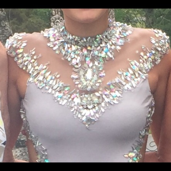 Tony Bowls prom dress - Picture 4 of 4