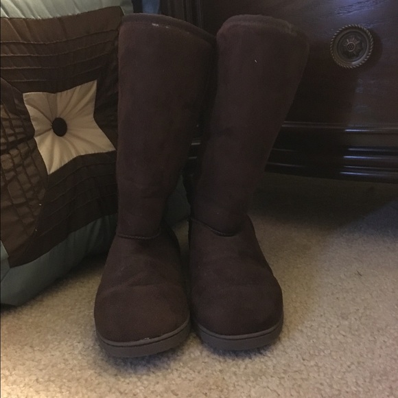 Bear Paw fur lined boots.