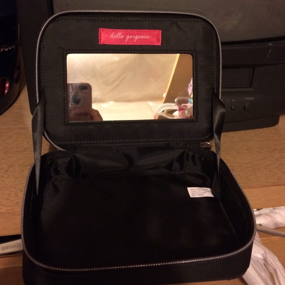 BareMinerals makeup bag "hello gorgeous"