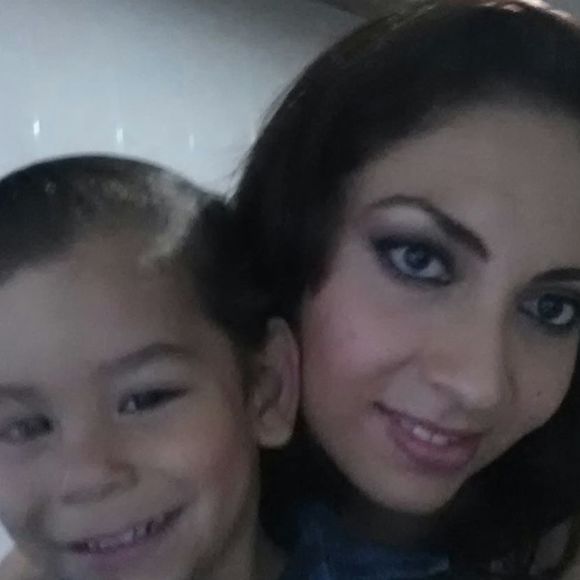 Meet your Posher, Loren - Picture 1 of 1