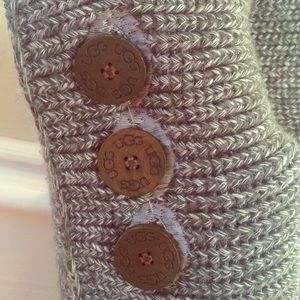 Authentic grey woven uggs