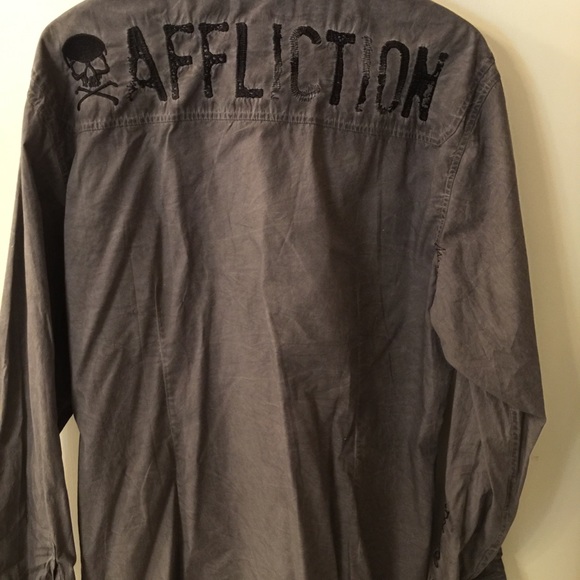 Men's Affliction shirt XXL