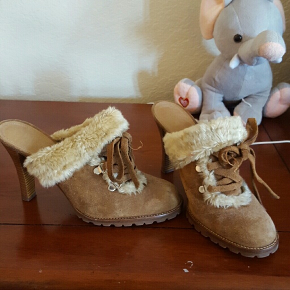 Brown with fur boots