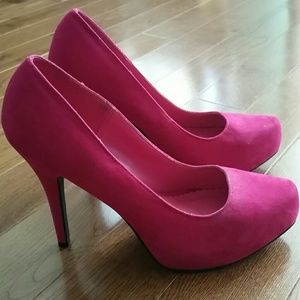 High heel shoes