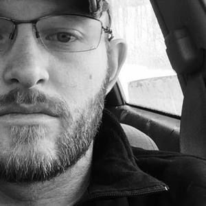 Meet your Posher, Derek