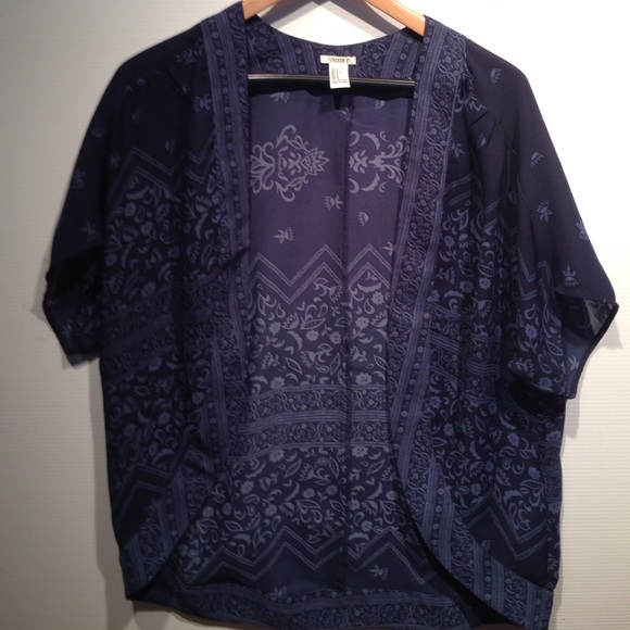 Women 's open style blouse