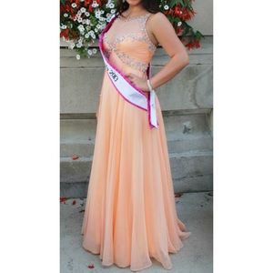 Sherri hill ball gown