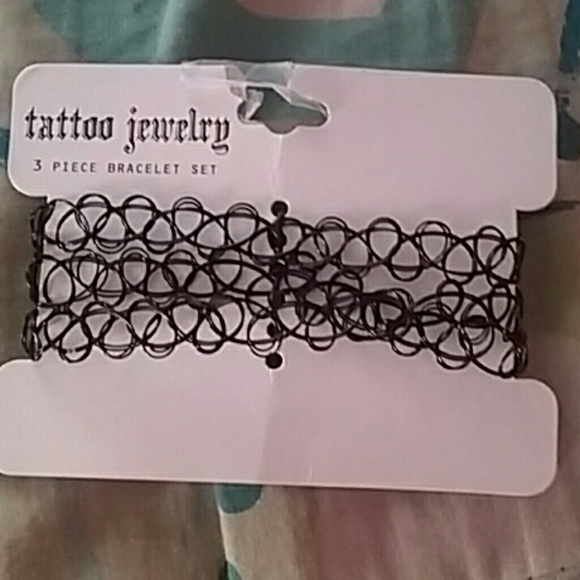 Hot topic bracelets - Picture 1 of 1