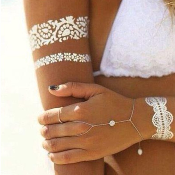🆕 Metallic Temporary Tattoos - Picture 3 of 4