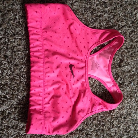 Nike Sportsbra new without tags