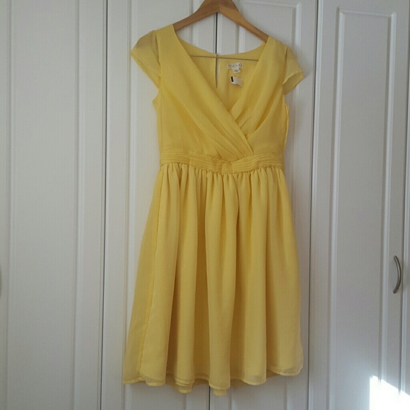 Tevolio. dress