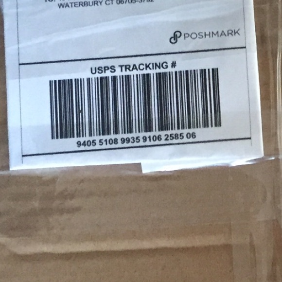 Tracking info - Picture 3 of 4