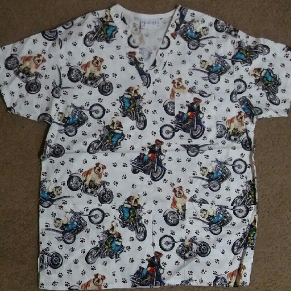 Nurse's Uniform/ scrubs