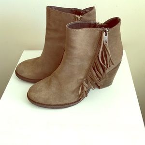 Steve Madden Fringe Booties!