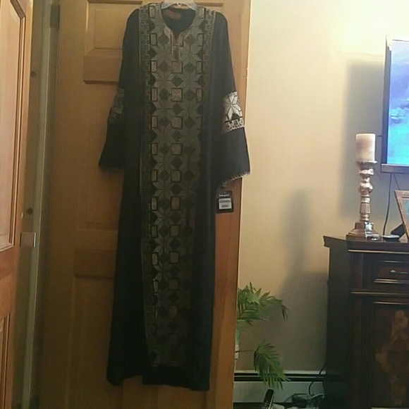 Traditional Jordanian Dress - Picture 1 of 1