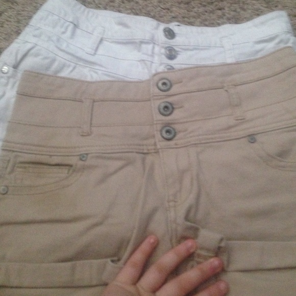 High eased shorts - Picture 1 of 4