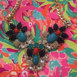 Statement necklace