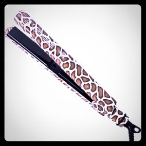 Royale Hair Straightener