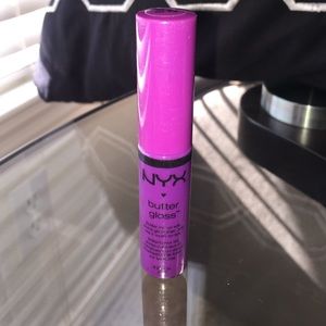 NYX Butter Gloss