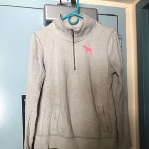 Cute lightweight pullover 🌸