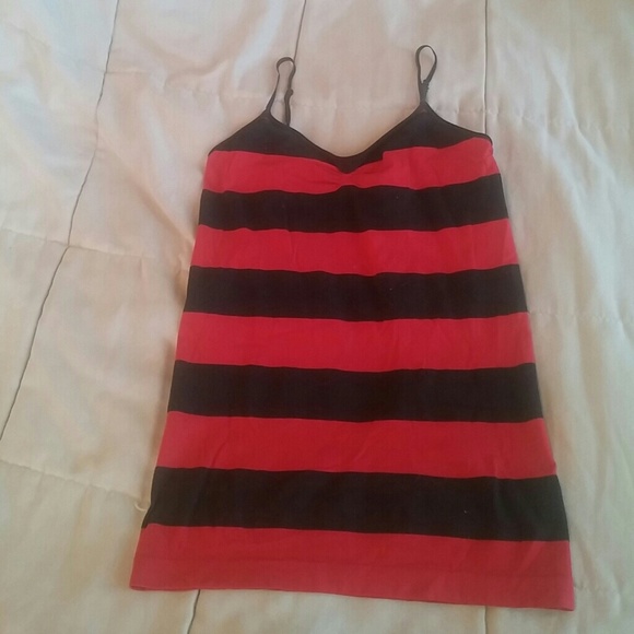 Cute Stretchy spaghetti strap tank top