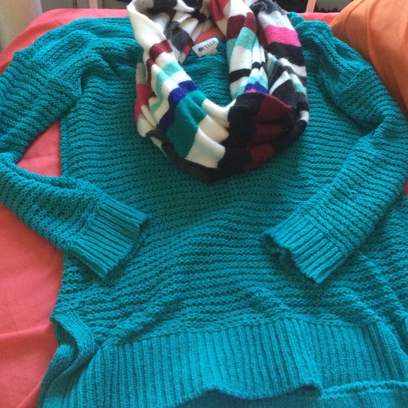 Turquoise knitted sweater