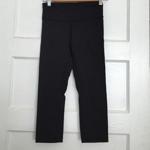 Lululemon Cropped Yoga Pants