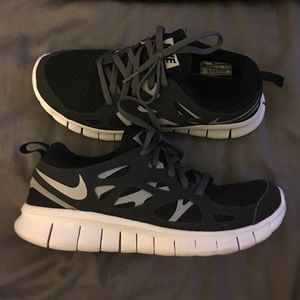 NIKE FREE RUN 2