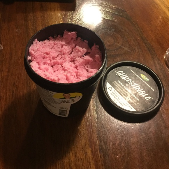 Lush items. - Picture 2 of 3