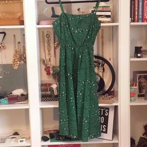 Vintage green seagull dress