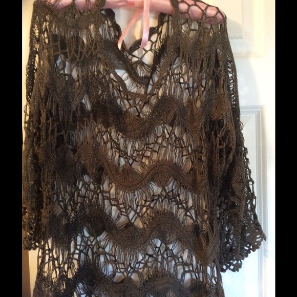 CUTE CROCHET TOP/TUNIC NWT - Picture 2 of 3