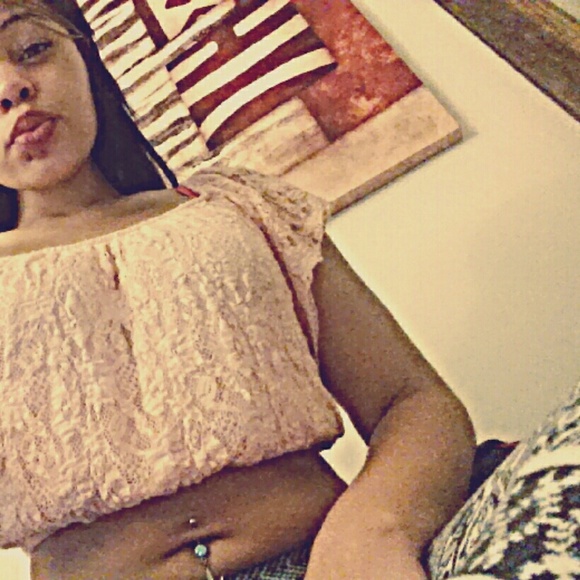 Forever21 lace crop top